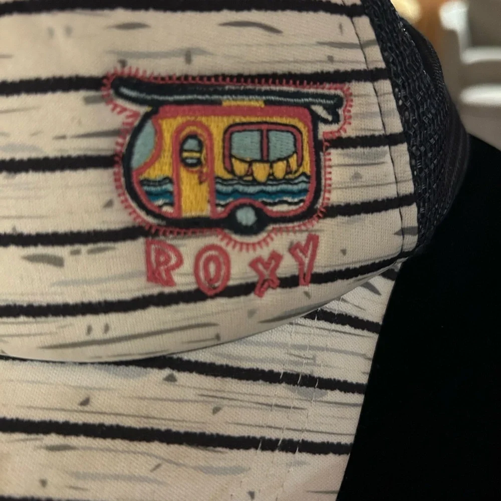 Roxy trucker hat with camper, navy, pink, yellow, turquoise, unisex
